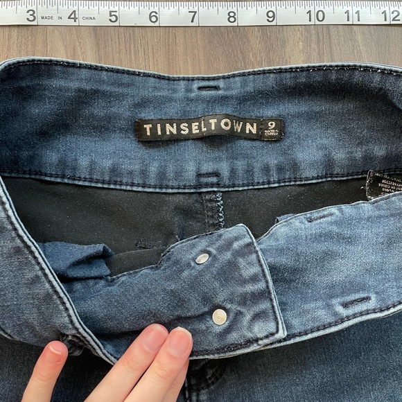 Tinseltown Jeggings - Picture 3 of 7